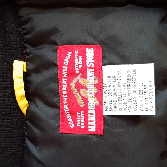 Vintage Marlboro red & black duck down coat adult size large - Picture 7 of 16